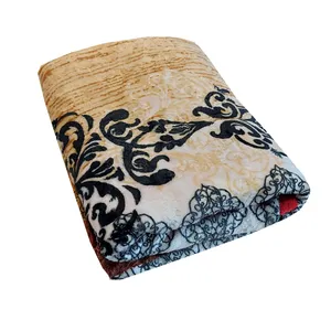 پتو مسافرتی کد 09 سایز 150x200 سانتی متر