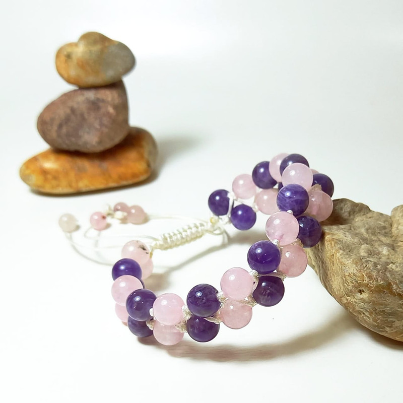 دستبند دخترانه مدل دو رج بافت سنگ آمیتیست و رزکوارتز