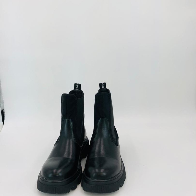 نیم بوت زنانه مدل XJ1800-YC3650