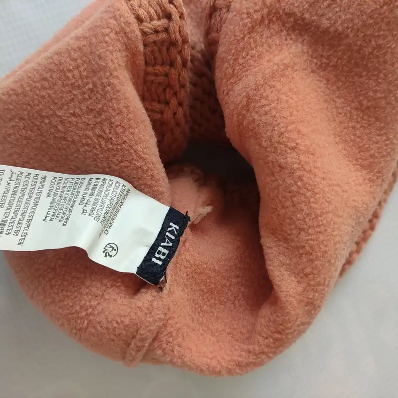 شال گردن کیابی بافتنی مدل Bologne