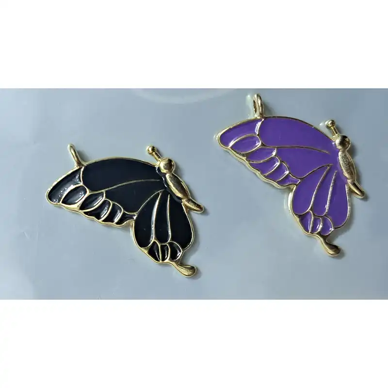 گردنبند دخترانه مدل پروانه فانتزی