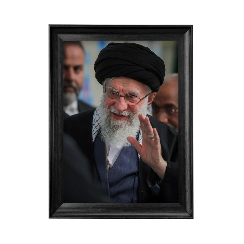 تابلو طرح رهبر شهید آیت الله سید علی خامنه ای مدل 18 فریم مشکی