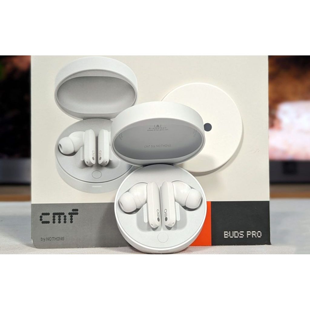 هدفون بلوتوثی ناتینگ مدل CMF Buds Pro -  - 8