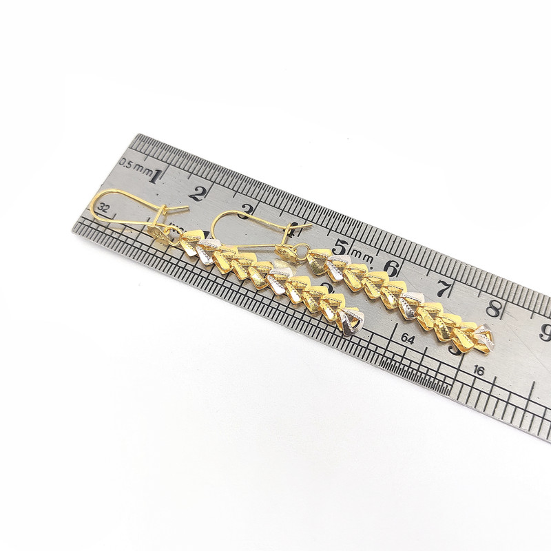 گوشواره طلا 18 عیار زنانه طلا و جواهرسازی افرا مدل لیزری 153