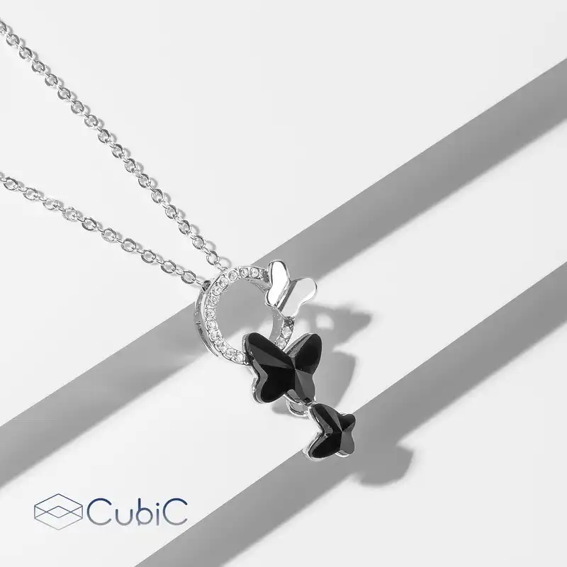 گردنبند زنانه کوبیک مدل QN-049392