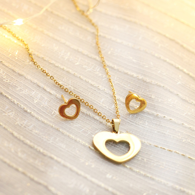 نیم ست زنانه مدل قلب کد 01