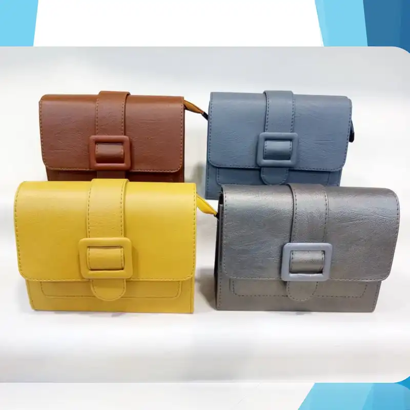 کیف دوشی زنانه مدل کامیلا