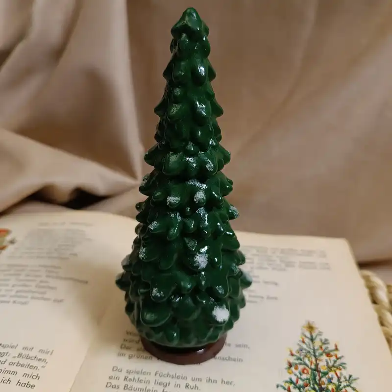 مجسمه مدل درخت کاج برفی کریسمس