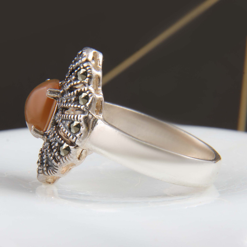 انگشتر نقره زنانه بازرگانی میلادی مدل عقیق جواهری نگین مارکازیت کد AW_530 انگشتر نقره زنانه بازرگانی میلادی مدل عقیق جواهری نگین مارکازیت کد AW_530