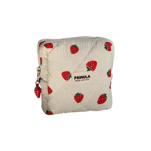 کیف نوار بهداشتی پریمولا مدل توت فرنگی