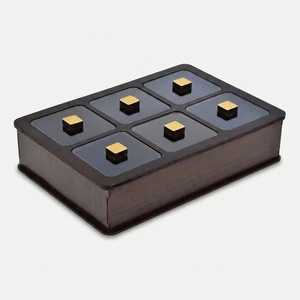 جعبه پذیرایی شکلات خوری مستطیل مدل v101 با جنس چوب و پلاستیک، ساخت ایران، ابعاد 26x18x6 سانتی متر، غیرقابل شست وشو