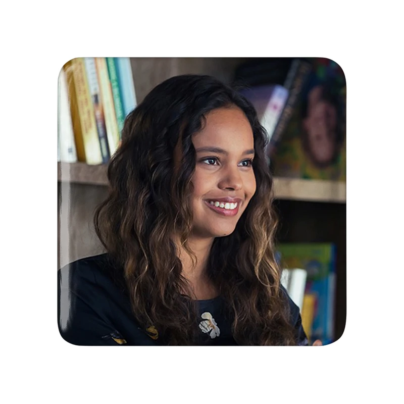 مگنت خندالو طرح جسیکا 13دلیل برای اینکه Reasons Why13  مدل مربعی کد 20364