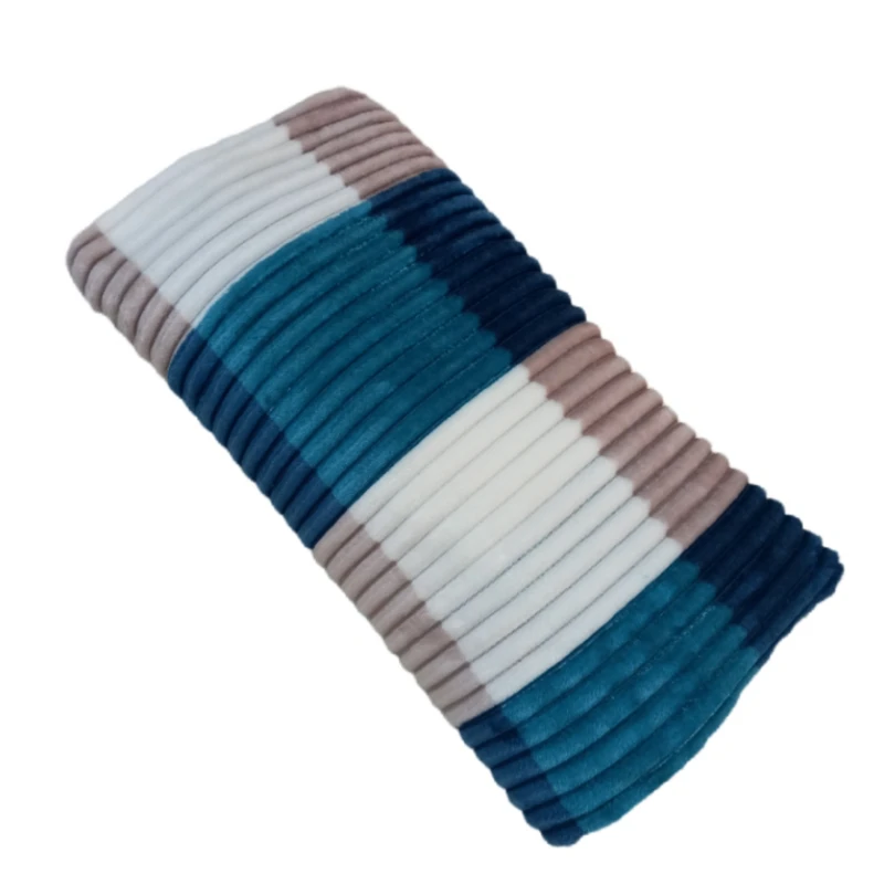 پتوی مسافرتی مدل پلیسه یکنفره کد 00k سایز 200x150 سانتی متر