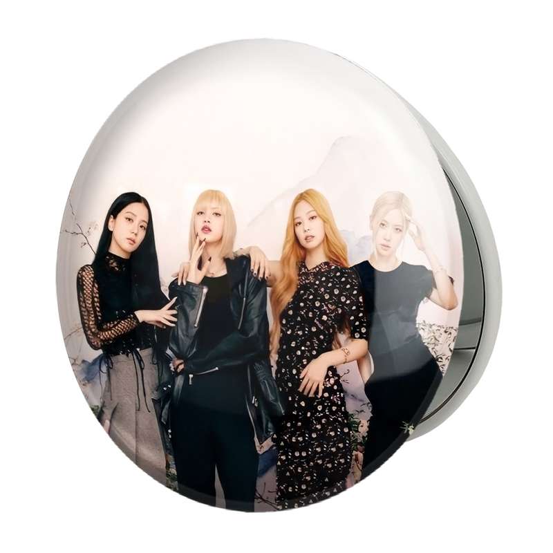 آینه جیبی خندالو طرح گروه بلک پینک Black Pink مدل تاشو کد 16685 آینه جیبی خندالو طرح گروه بلک پینک Black Pink مدل تاشو کد 16685