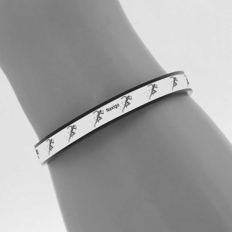 دستبند ناکسیگو طرح ورزش دو مدل BR5407