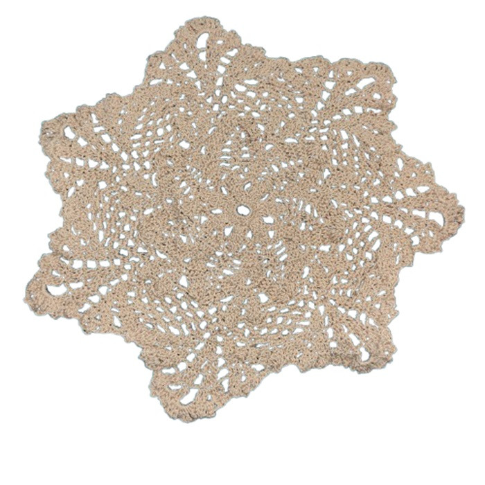 رومیزی قلاب بافی طرح گل 7 گلبرگی