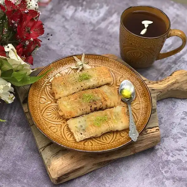 ابزار تزیین کیک به گز مدل قیف مدرج رشته خشکار