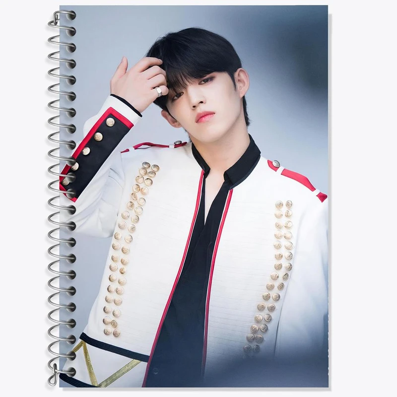 دفتر لغت 50 برگ خندالو مدل اس کوپس گروه سونتین Seventeen کد 21558