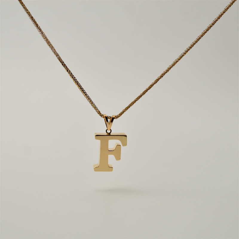 آویز گردنبند طلا 18 عیار زنانه مدل F