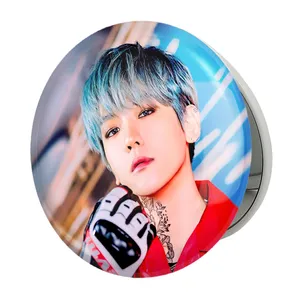 آینه جیبی خندالو طرح بکهیون گروه اکسو EXO مدل تاشو کد 13613 