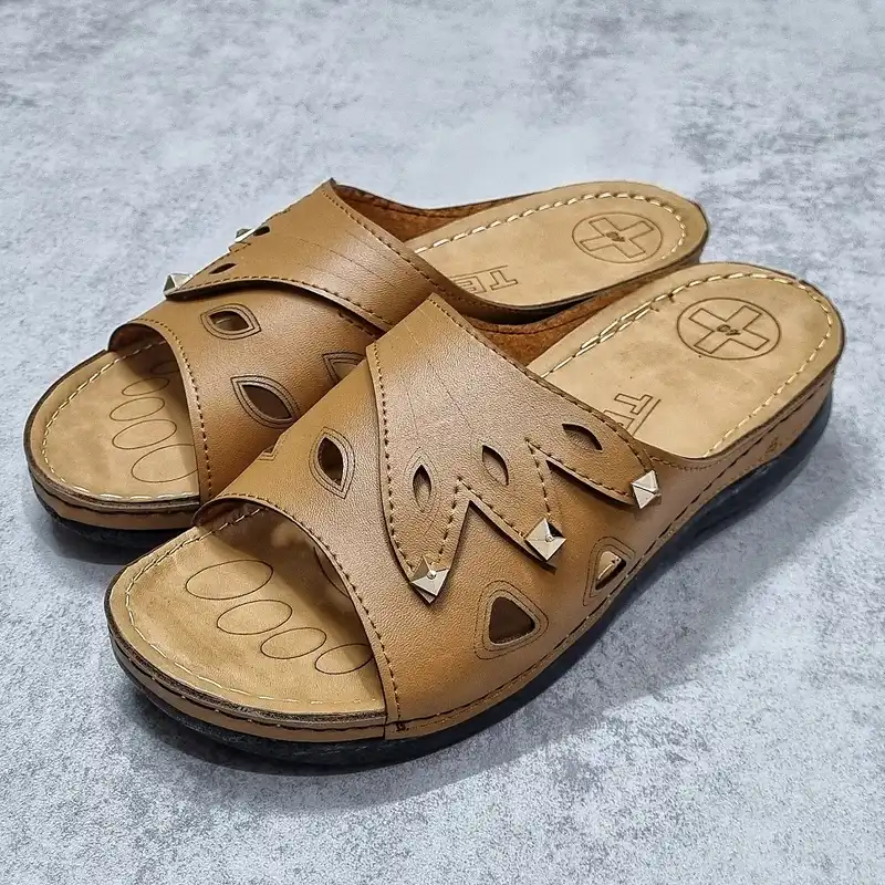 دمپایی زنانه مدل barg krm طبی