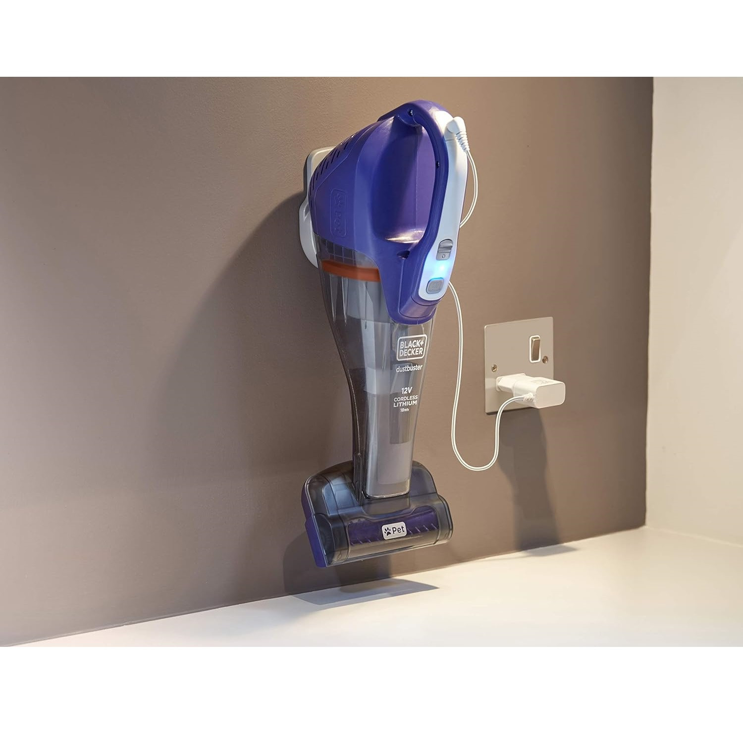 جارو شارژی دستی بلک اند دکر مدل DVB315JP