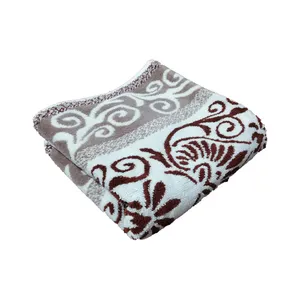 حوله دستی ماندگار طرح کلاسیک سایز 40x73 سانتی متر