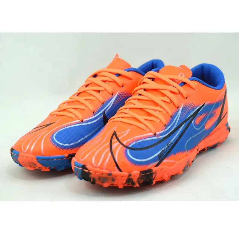 کفش فوتبال پسرانه مدل کامپو کد C-8441