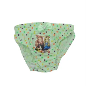 شورت دخترانه مدل خال خالی رنگ سبز