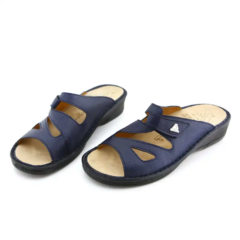 دمپایی زنانه آرای طب مدل پینار کد 02