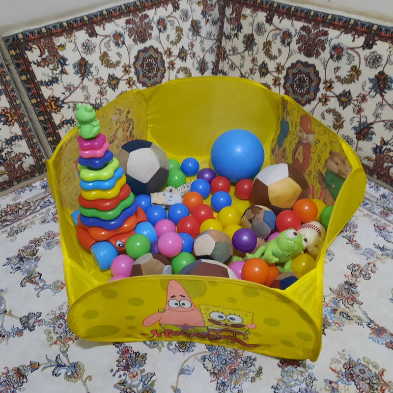 استخر توپ مدل K400