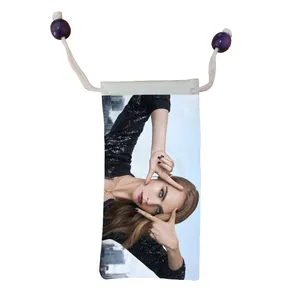 کاور عینک اطلس آبی طرح بازیگر کارا جاسلین دلوین مدل KE1374