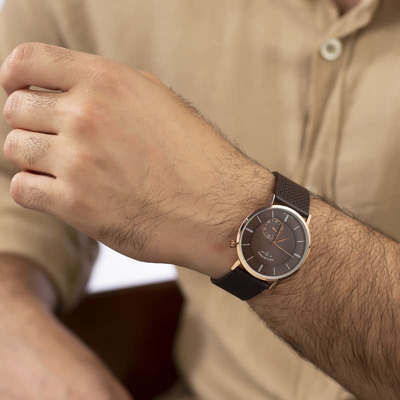 ساعت مچی عقربهای مردانه کوارتز آکوا دی پولو مدل APSV1-A6042-ES662 ساعت مچی عقربهای مردانه کوارتز آکوا دی پولو مدل APSV1-A6042-ES662