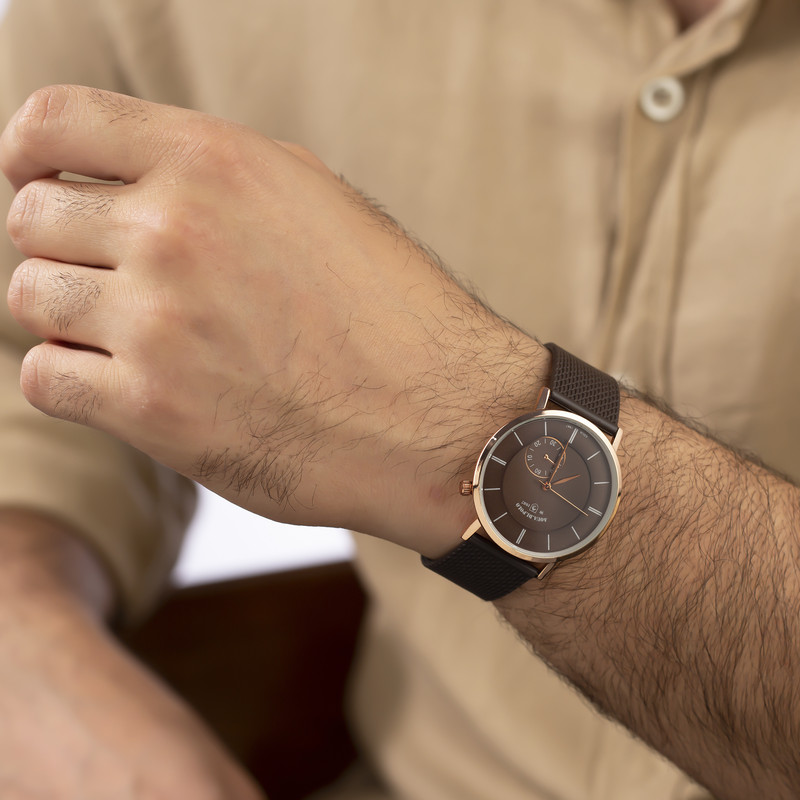 ساعت مچی عقربهای مردانه کوارتز آکوا دی پولو مدل APSV1-A6042-ES662 ساعت مچی عقربهای مردانه کوارتز آکوا دی پولو مدل APSV1-A6042-ES662