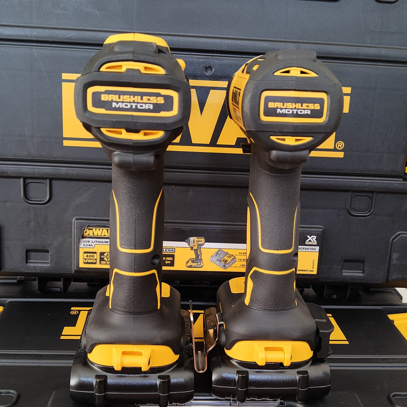 مجموعه 2 عددی دریل چکشی و پیچ گوشتی دیوالت مدل DCD709+DCF887