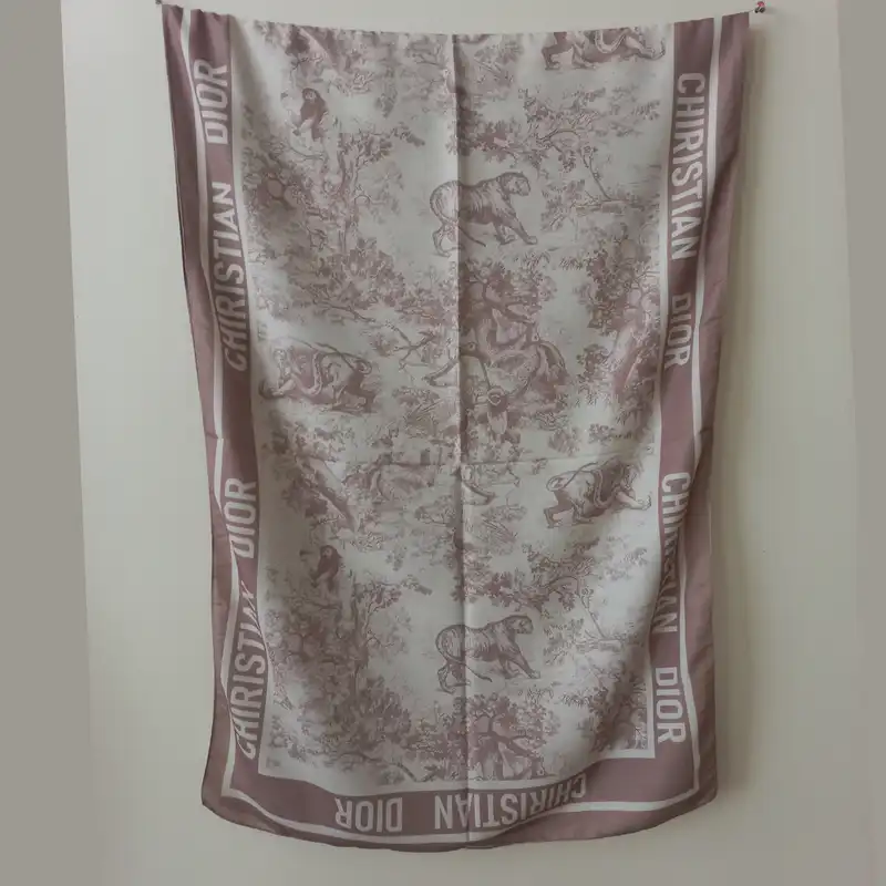 شال زنانه مدل نخی تابستانی حاشیه ساده طبیعت و جنگل کد 23