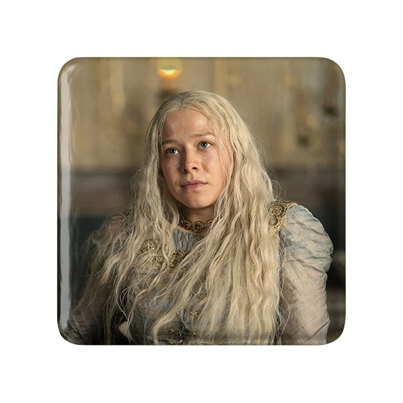 مگنت خندالو مدل رینیرا سریال خاندان اژدهایان House of dragon کد 28504