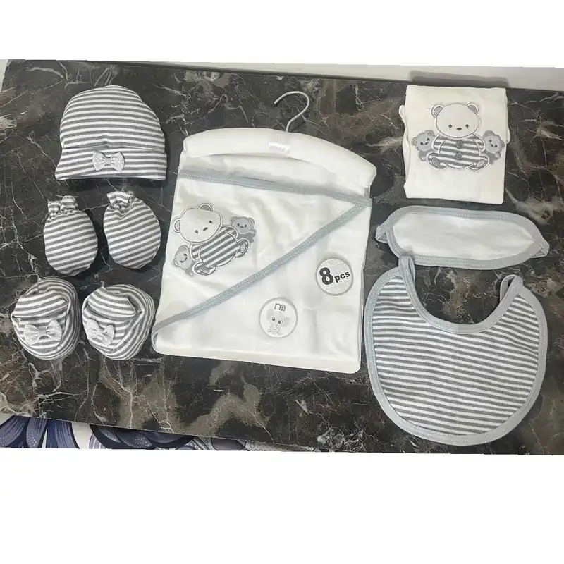 ست 8 تکه لباس نوزادی مادرکر مدل teddy toy
