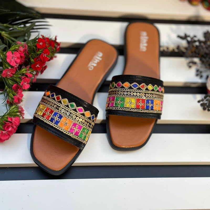 صندل زنانه نیکتا مدل غزل