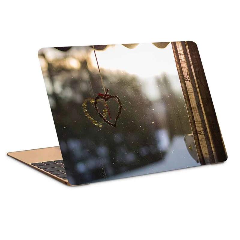 استیکر لپ تاپ طرح heart decoration crafts کد P-787 مناسب برای لپ تاپ 15.6 اینچ