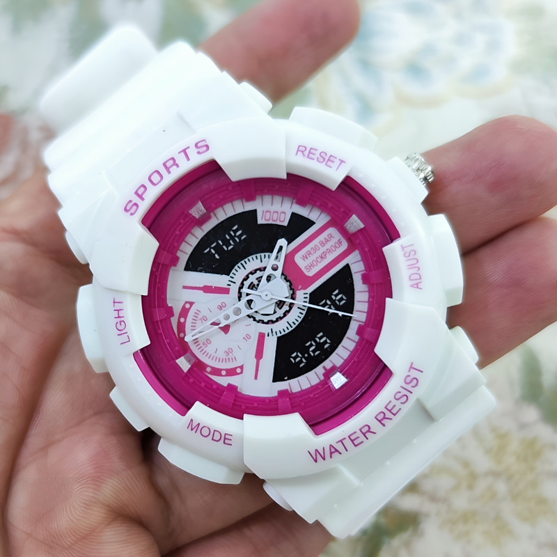 ساعت مچی عقربه ای بچگانه مدل اسپرت تک زمانه S