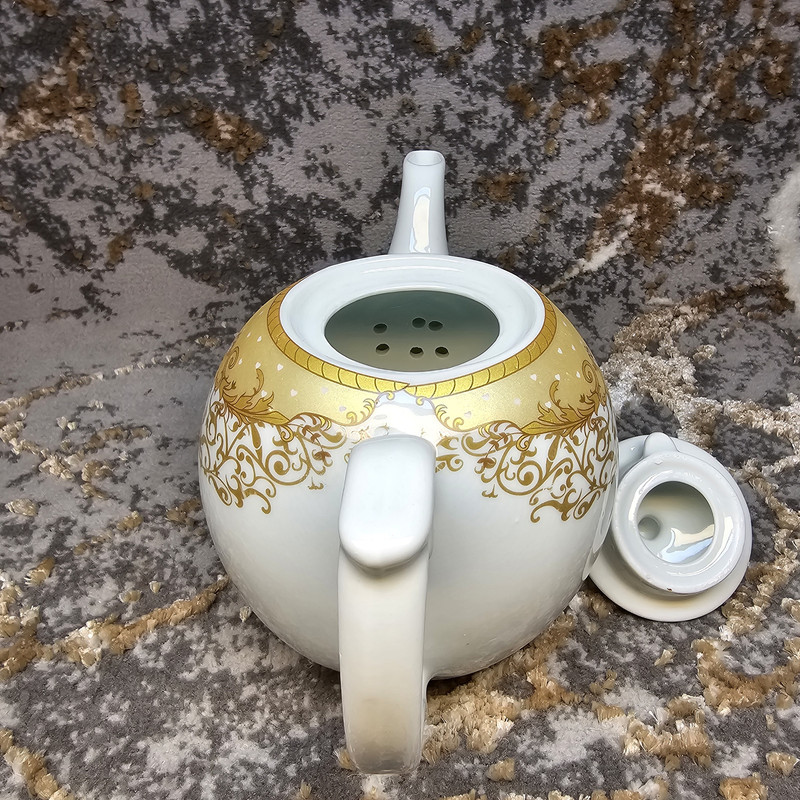 قوری منوچهر چینی کد 908