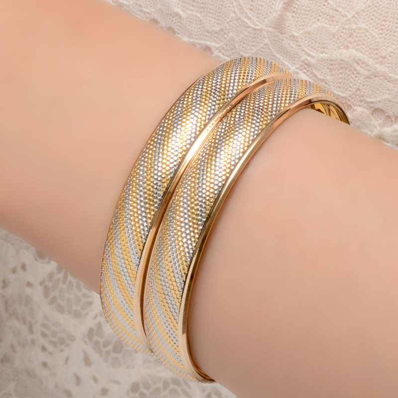 النگو طلا 18 عیار زنانه طلای مستجابی مدل آوا کد 2