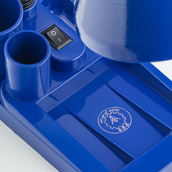 چراغ مطالعه صنایع کریم زاده مدل DL-105