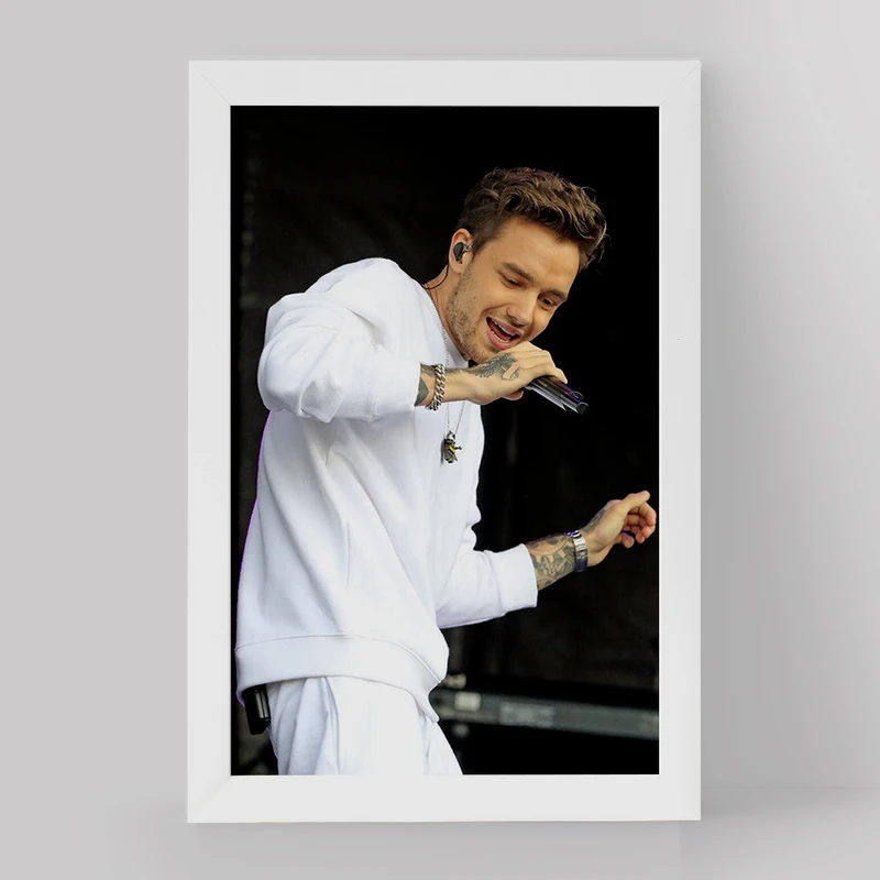 تابلو خندالو مدل لیام پین گروه موسیقی وان دایرکشن One Direction کد 18916