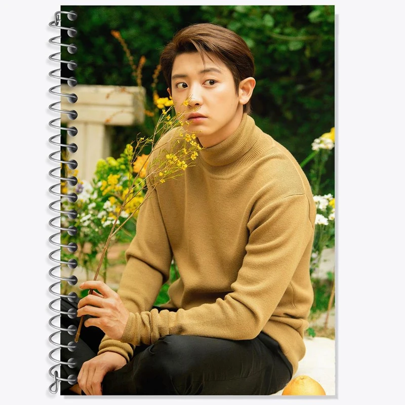 دفتر زبان 50 برگ خندالو مدل دو خط طرح پارک چانیول گروه اکسو EXO کد 13329