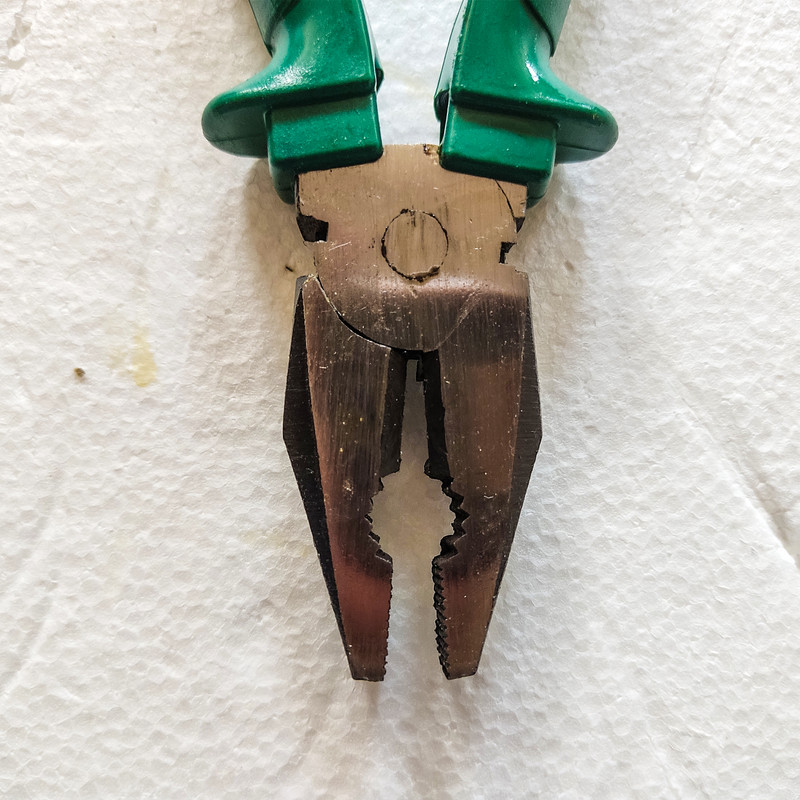 انبردست تیتانیوم سی ار وی مدل FTR 9054 سایز 8 اینچ