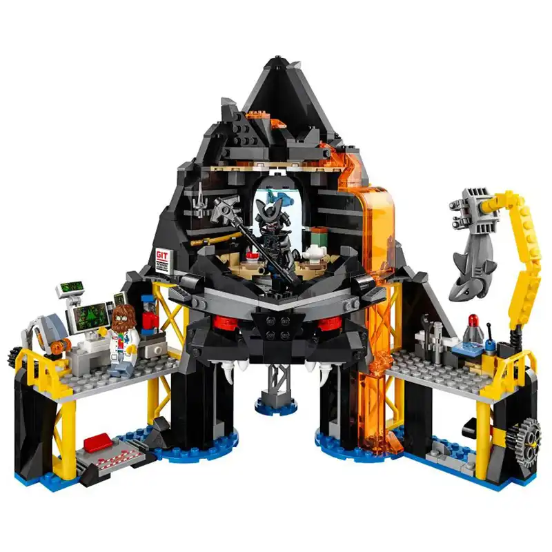 لگو سری Ninjago مدل Garmadons Volcano Lair کد 70631