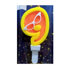 شمع تولد مدل 9 عینکی