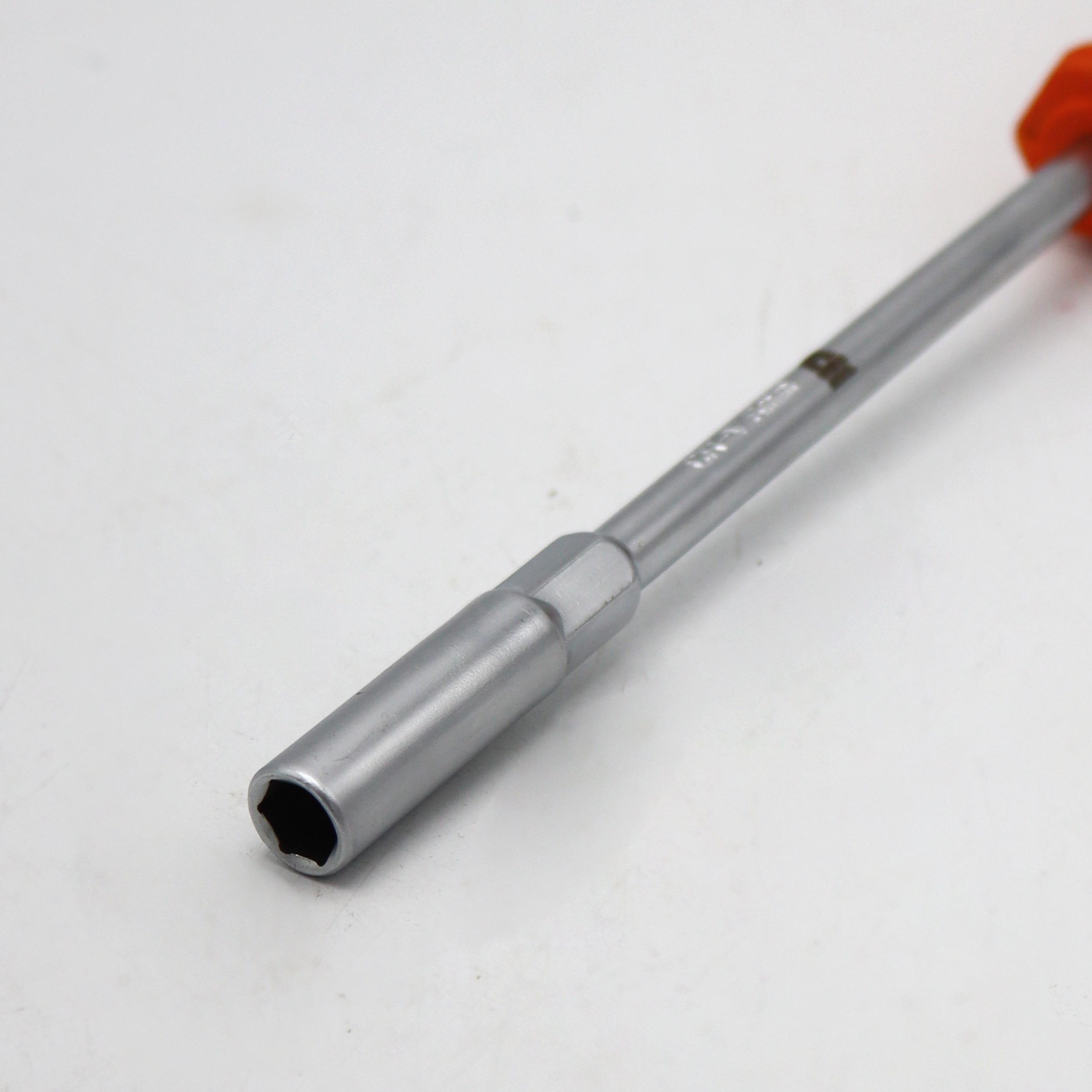 پیچ گوشتی بکسی مدل گوریل کد YP-08MM سایز 8 میلیمتر پیچ گوشتی بکسی مدل گوریل کد YP-08MM سایز 8 میلیمتر